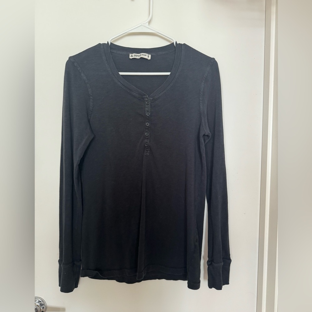 American giant Henley, black size small